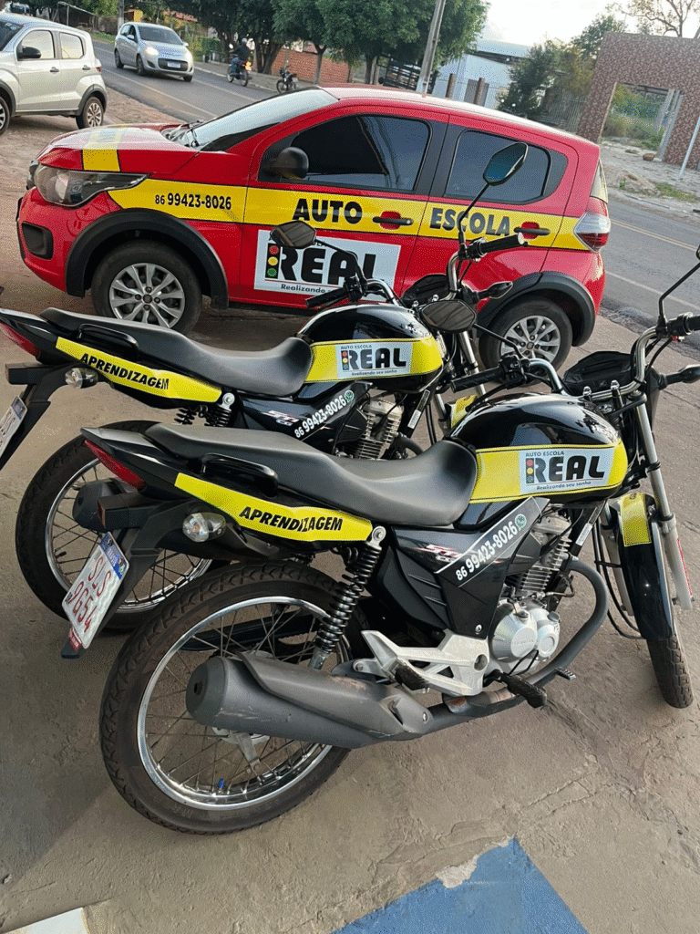 Auto Escola Real é inaugurada com bênção e promoção especial em José de Freitas 5 image 19