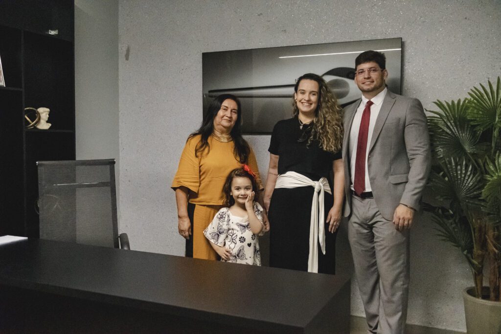 Escritório Silva & Lima inaugura prédio moderno de dois andares e apresenta nova advogada em José de Freitas 5 DSC04296