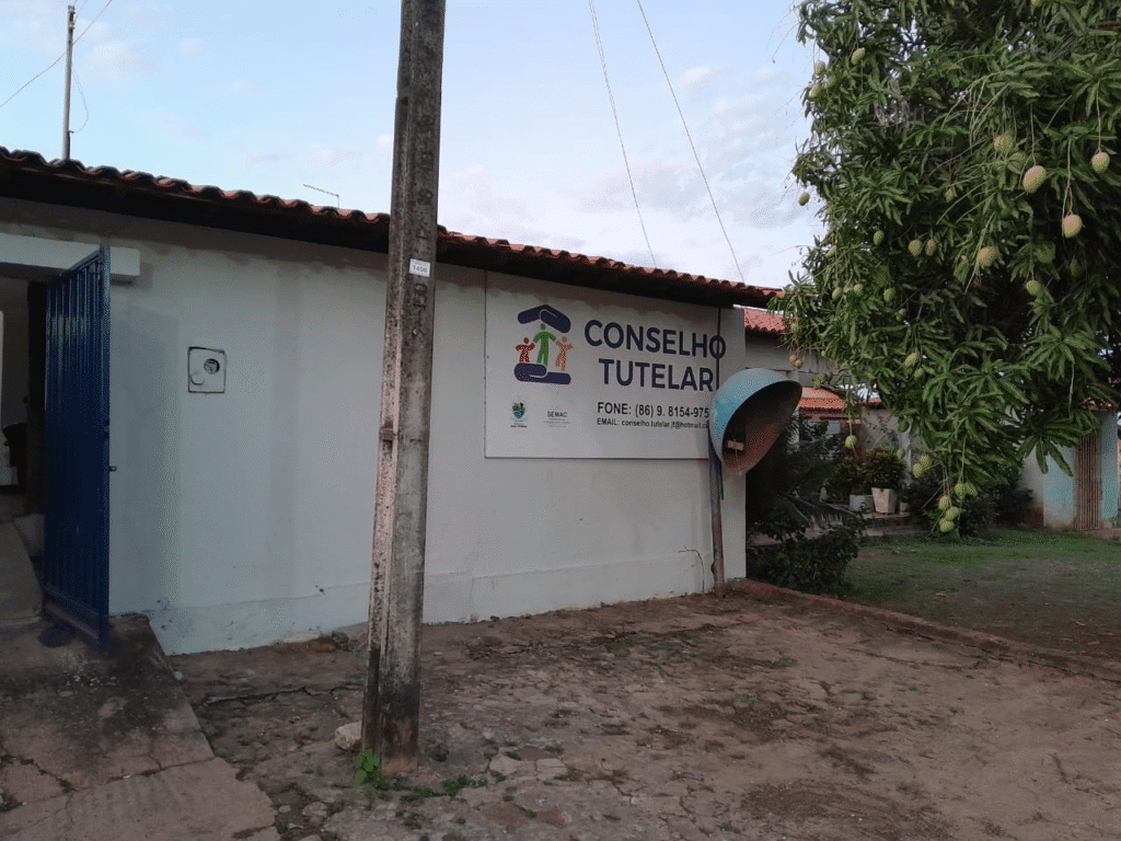 Pai é preso em flagrante acusado de abusar da própria filha em José de Freitas 1 image 10