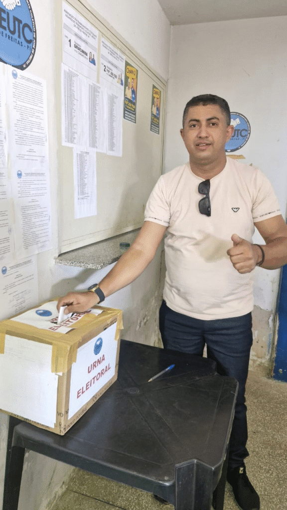 Candidatos da ATEUTC abrem votação da eleição em José de Freitas. 2 image 2