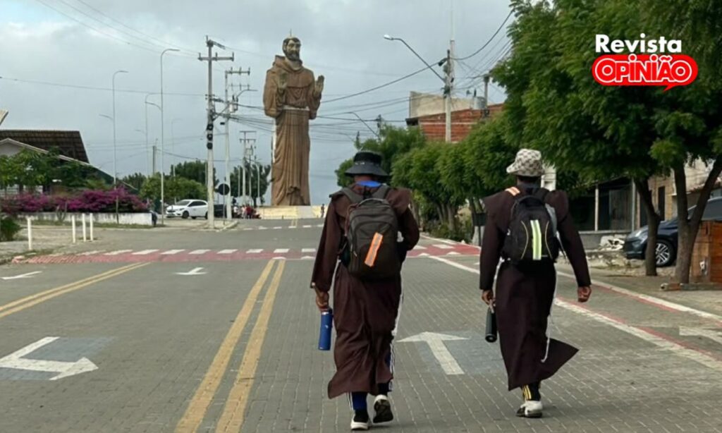 Missão Concluída: Após 12 dias, Romeiros de José de Freitas chegam a Canindé em Peregrinação de Fé Capa Noticia 2